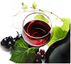 Weinglas und Trauben